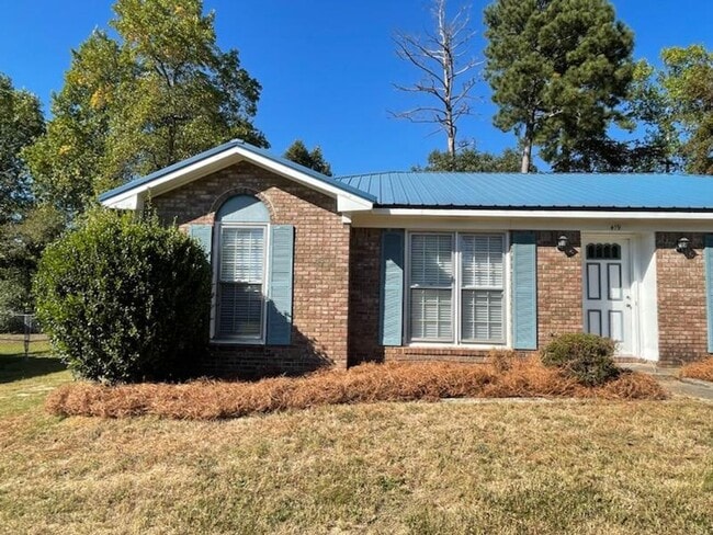 Photo - 4 Bedroom Large Backyard