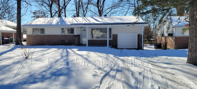 Building Photo - 2360 Gardner Dr Rental