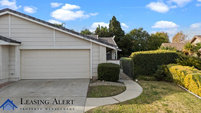 Photo - 25713 Leticia Dr Townhome