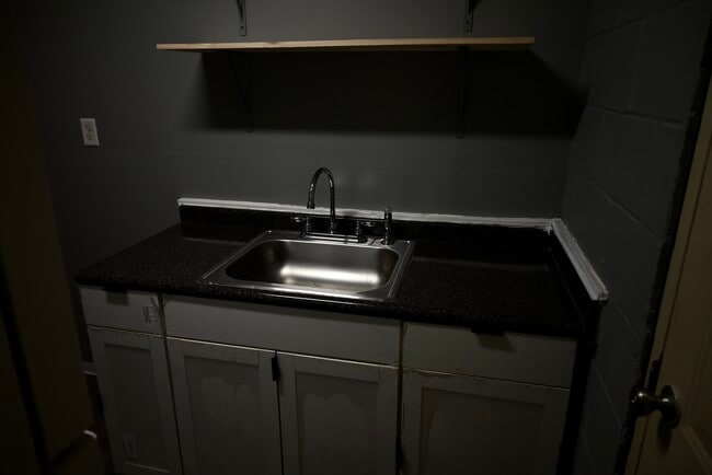 Kitchen - 204 North St Unit 204