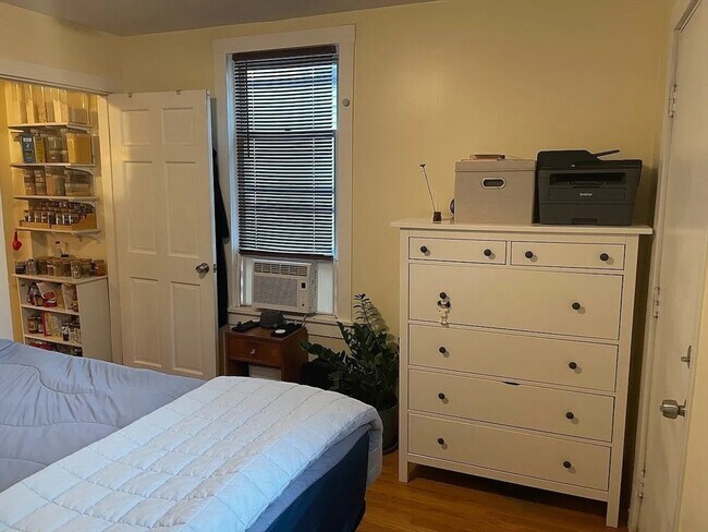 Photo - 25 Andrew St Unit 2