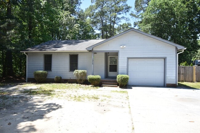 Building Photo - 1646 Rim Rd