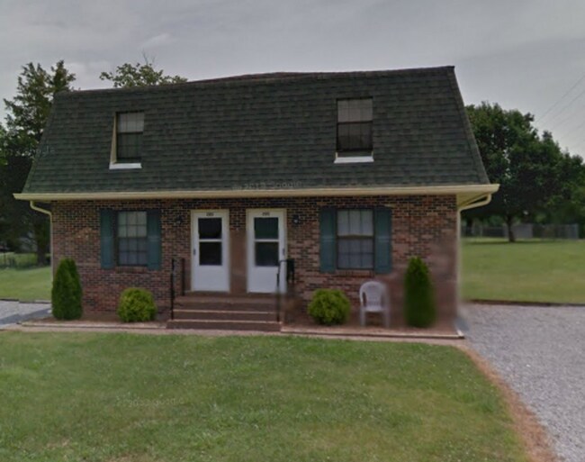2 bedroom, 1.5 bath Townhome in Gallatin - 2 bedroom, 1.5 bath Townhome in Gallatin