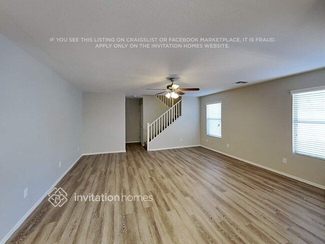 Photo - 1094 E Lowell Ave