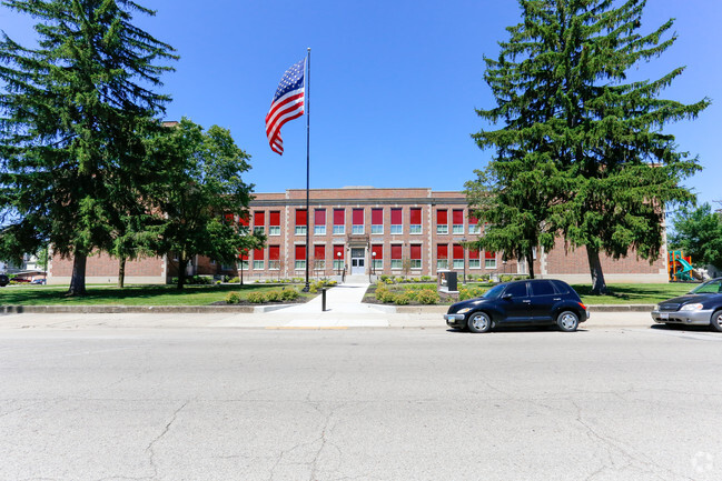 Residences at Eagles Point - Residences at Eagles Point Apartments