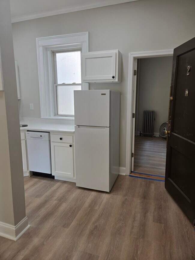 Photo - 1185 Commonwealth Ave Unidad 2