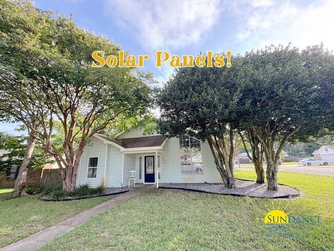 Building Photo - 3-Bedroom Home in Destin with Solar Power ...