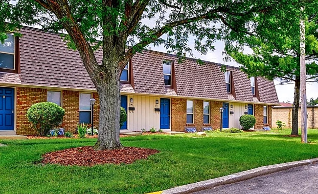 Photo - Worthington Commons