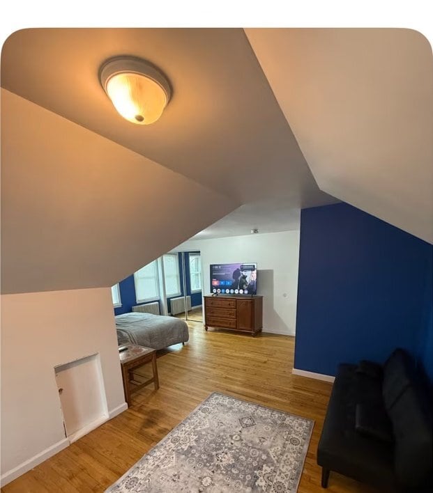 233 Roosevelt Ave