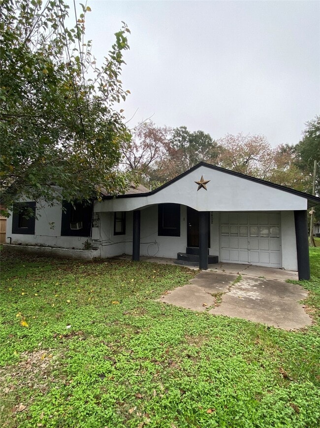Building Photo - 9402 Lomax St Rental