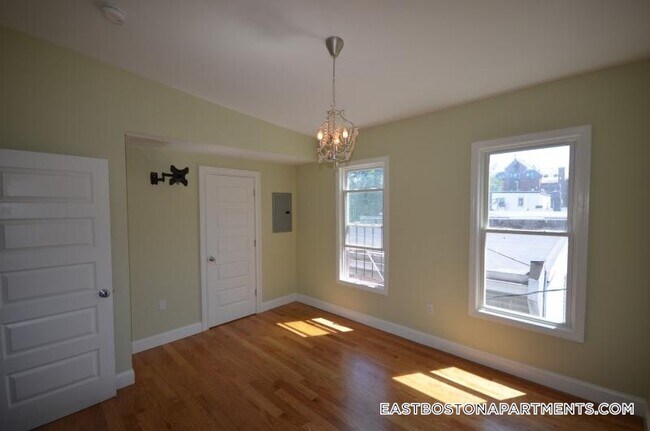 Photo - 12 Cheever Ct Unit 3