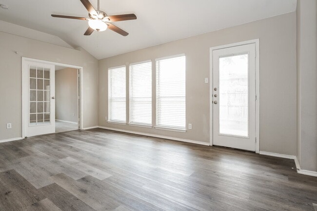 Photo - 1213 Misty Meadow Dr