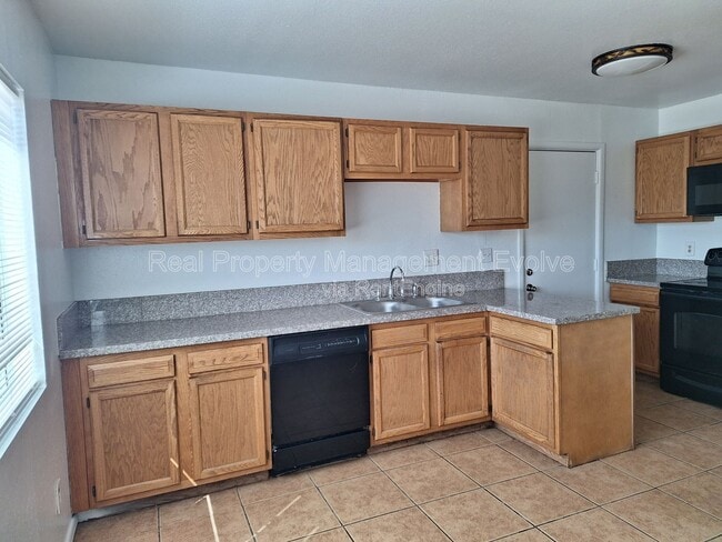 Photo - 3059 W Acapulco Ln