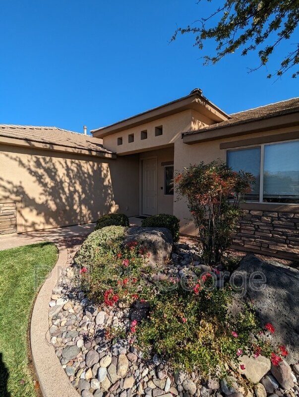 Photo - 1422 N 2130 W