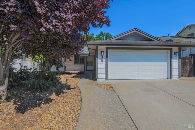 Photo - 567 Shannon Dr