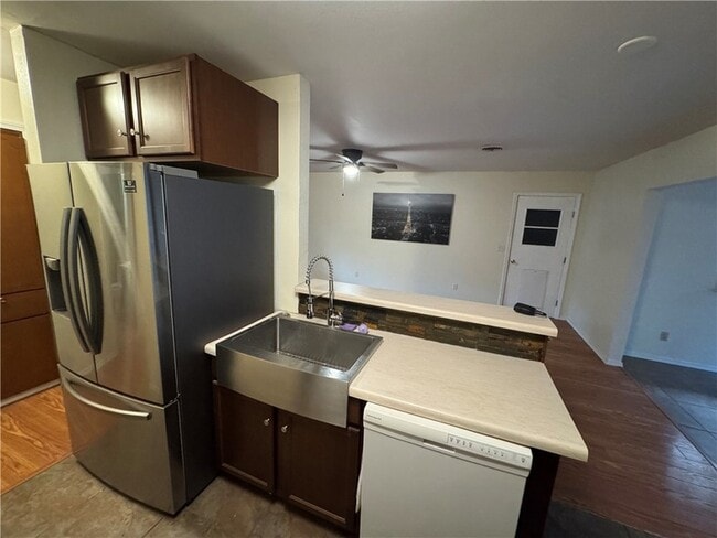 Photo - 19 Gore Ln