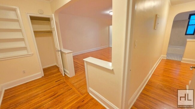 First-Floor Studio with Windowed Alcove in Gramercy