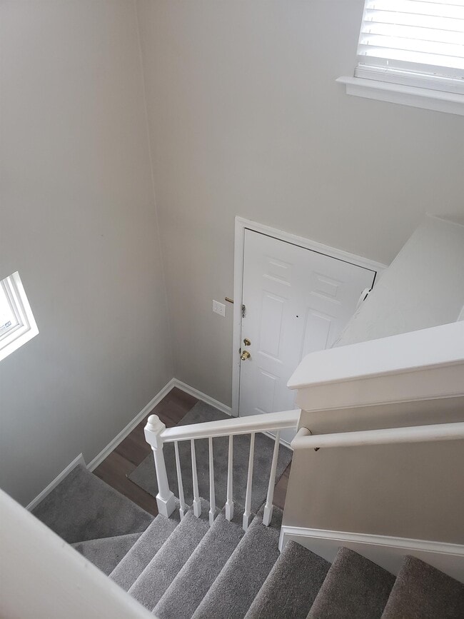 Building Photo - 304 Fireweed Ct Rental