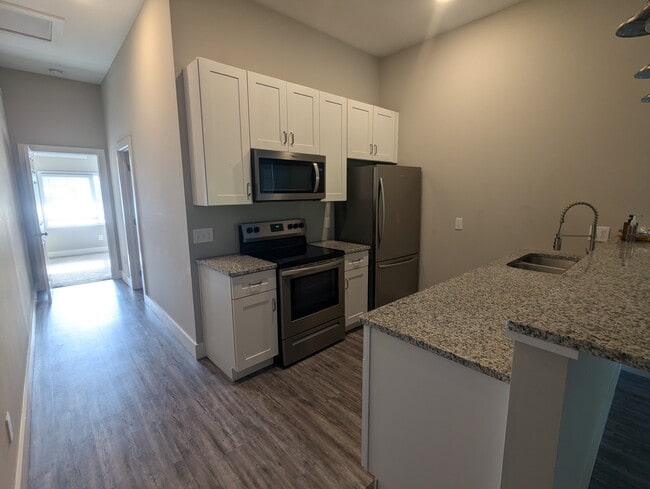 High Country Square Apartments