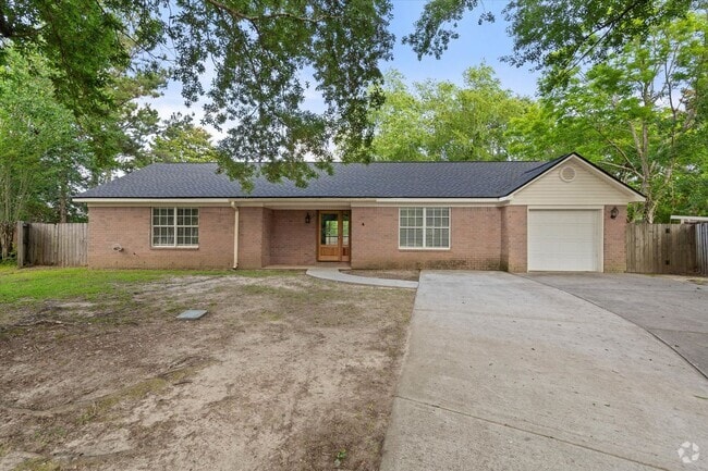 Building Photo - East Fairhope Full Brick Rental