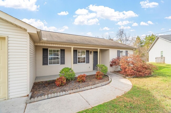 Photo - 5117 Cattail Ln