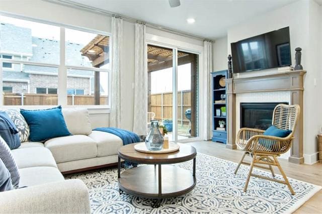 Photo - 616 Laurel Ln