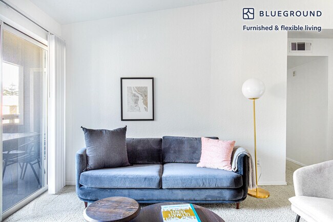 Photo - 440 Dixon Landing Rd Unidad FL3-ID486