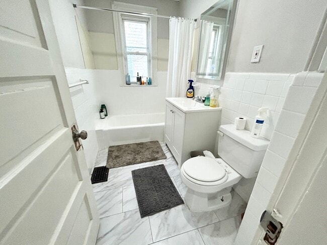 Photo - 37 Sudan St Unit 2