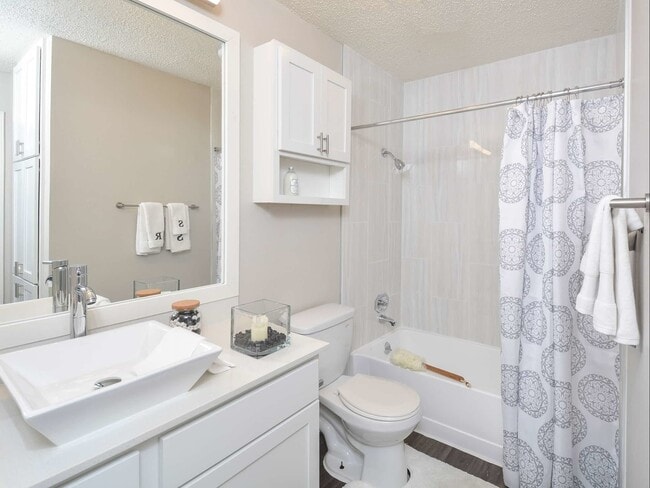 Full Bathroom--Designer Unit