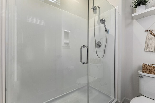 Photo - 4509 N 197th Ln