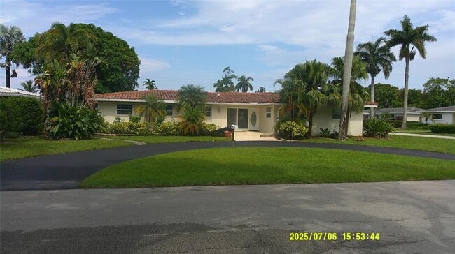 Building Photo - 215 Entrada Dr Rental