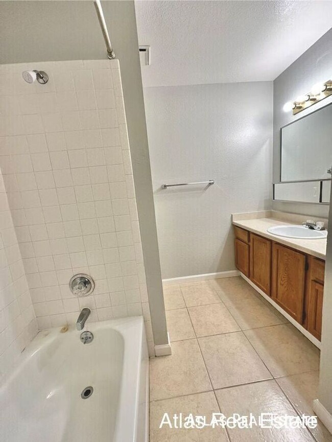 Photo - 6970 Peyote Way Unit 6974