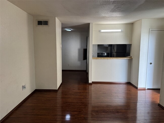 Photo - 6161 Reims Rd Unidad 111A