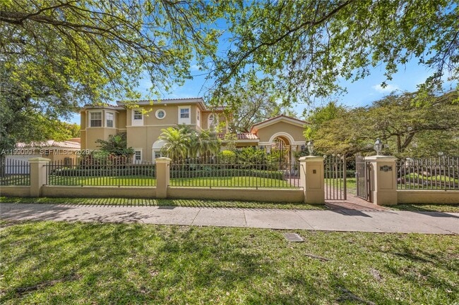 Building Photo - 6200 Granada Blvd