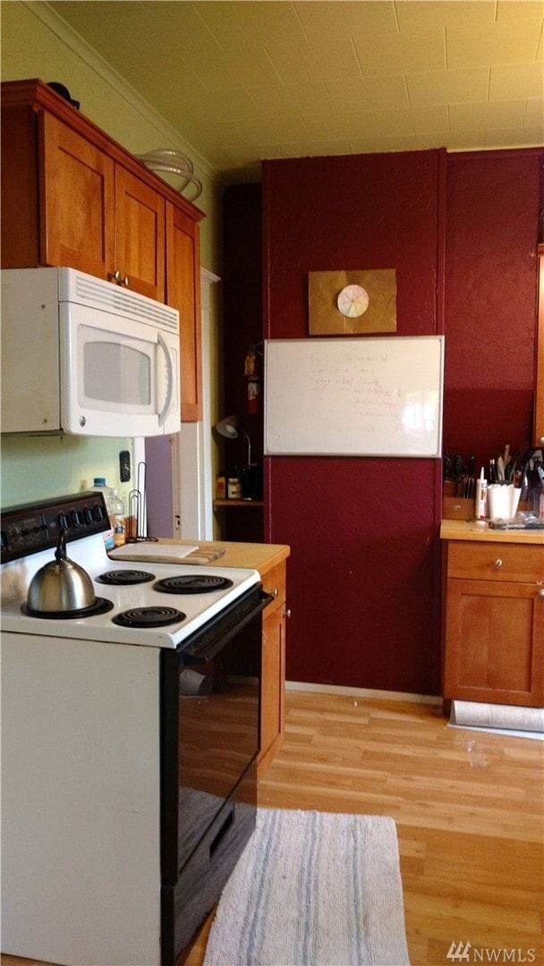 Photo - 918-922 Billy Frank Jr. St Unit House (922)