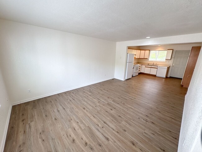 429 Old Fort Rd Unit D