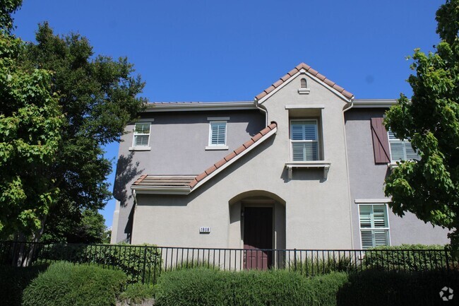 Building Photo - 1808 Dante Cir Rental