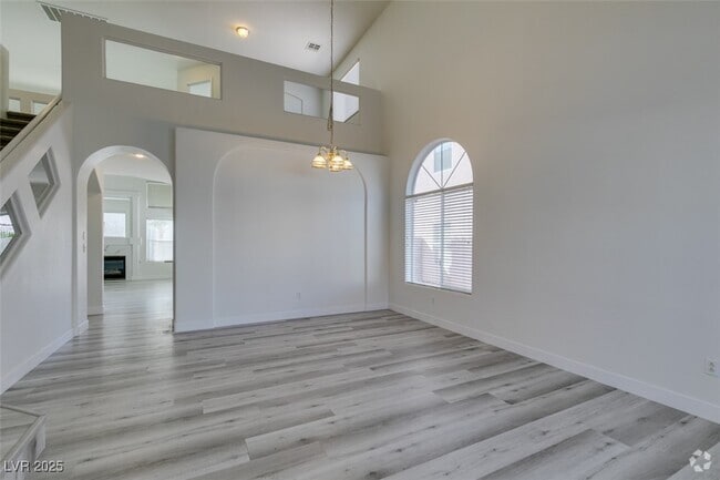 Building Photo - 1581 Peaceful Pine St Rental