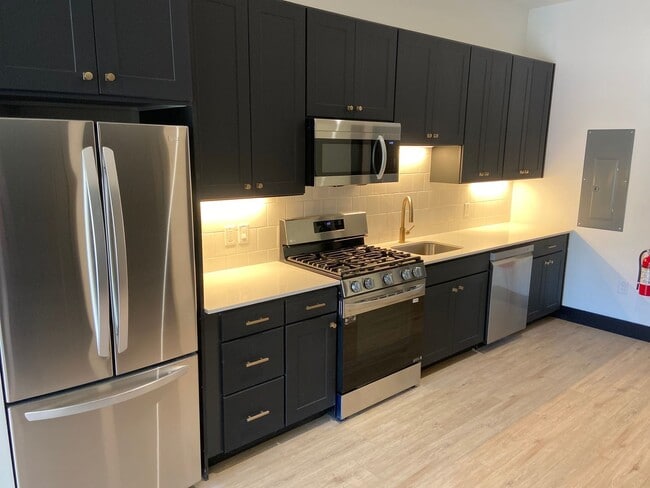 Photo - Fantastic one bedroom with balcony at Watermark in Easton Unidad 233