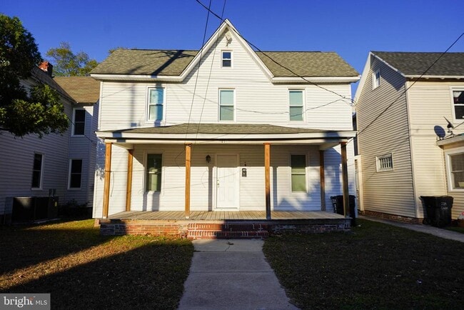 231 Newton St