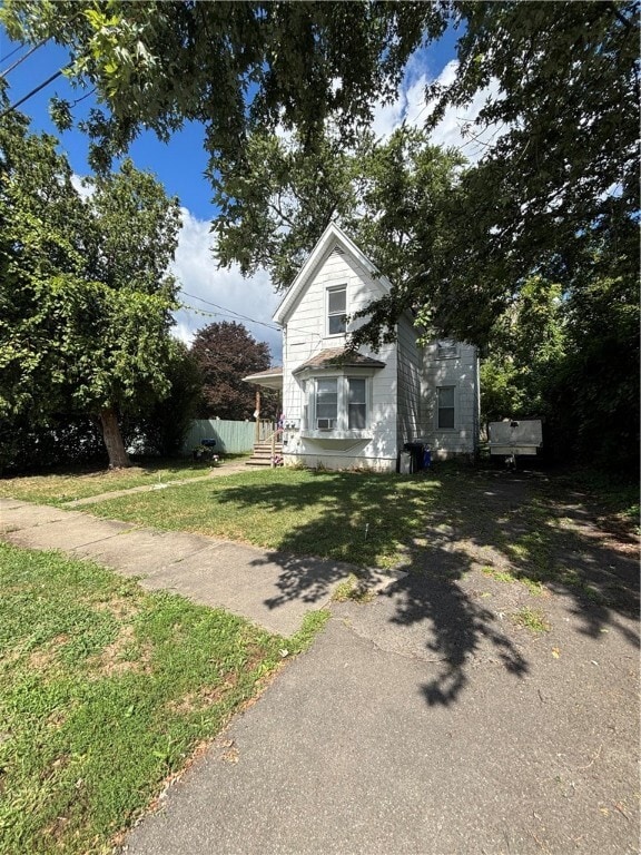 Building Photo - 759 Carpenter St Rental