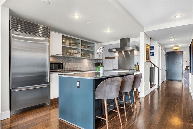 Photo - 54 Melrose St Unit 3