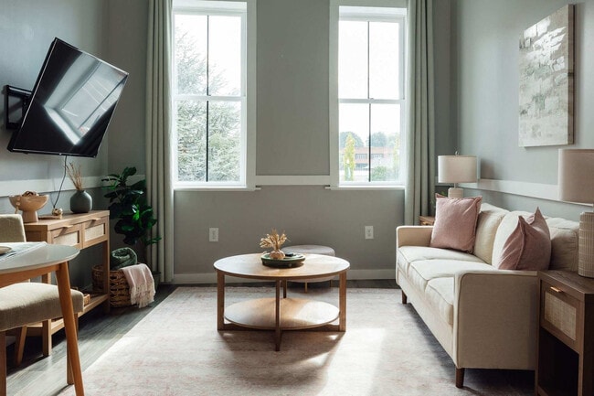 Photo - 117 Spring St Unit ID1397972P