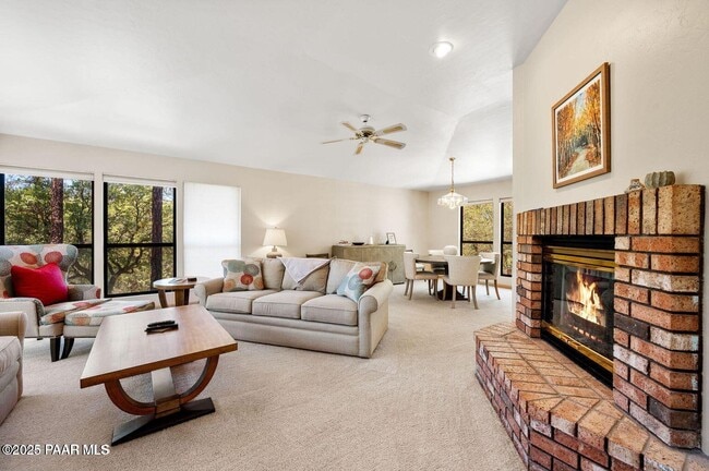 Photo - 1480 Cougar Trail