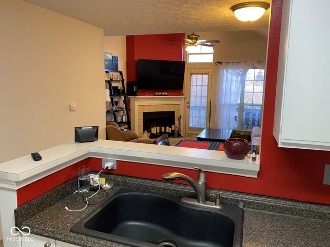 Photo - 7717 Harbor Dr