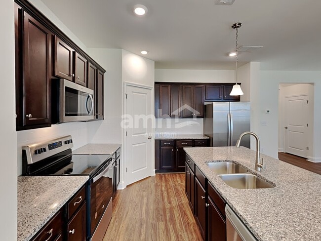 Photo - 216 Rivulet Dr