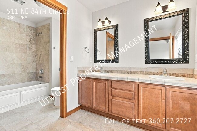 Photo - 511 NE 84th Cir