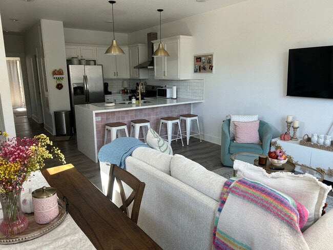 Photo - 121 N Washington Ave