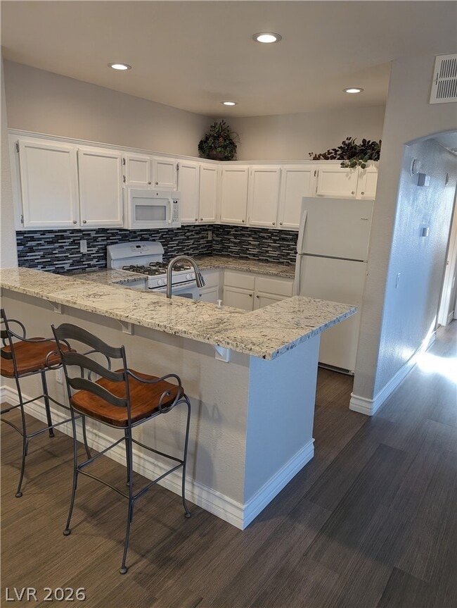 Photo - 1830 N Buffalo Dr Unidad 2015