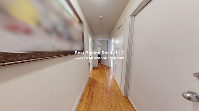 Photo - 389 Highland Ave Unit 1